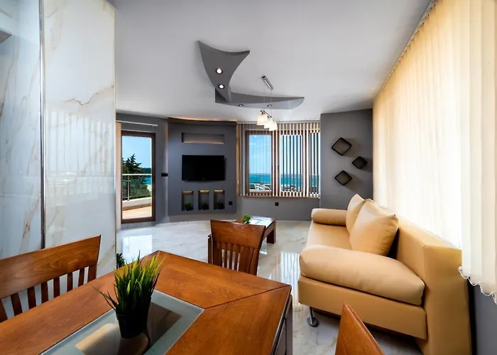 Petrov Family 3* Nesebar